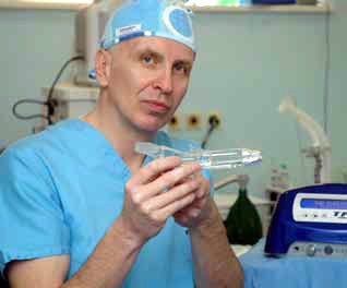 mr sci. dr Dejan Jovanović, hirurg proktolog